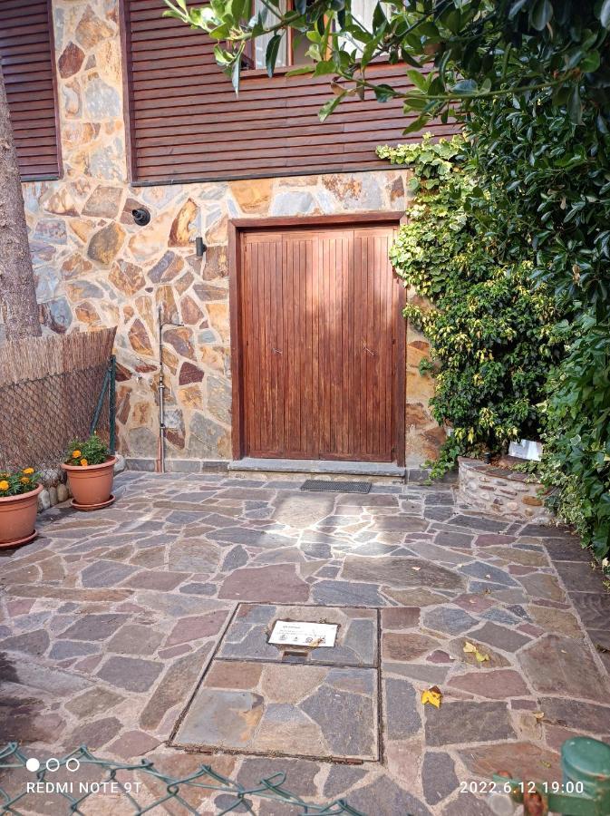Pequeno Adosado De Montana Con Terraza Villa Villanova Eksteriør billede